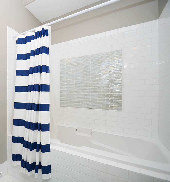 Subway tile with glass accents